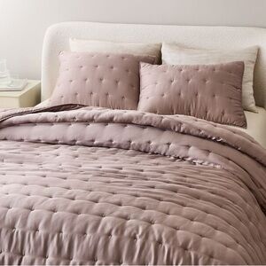 West Elm Silky TENCEL™ Crescent Stitch Quilt in Mauve